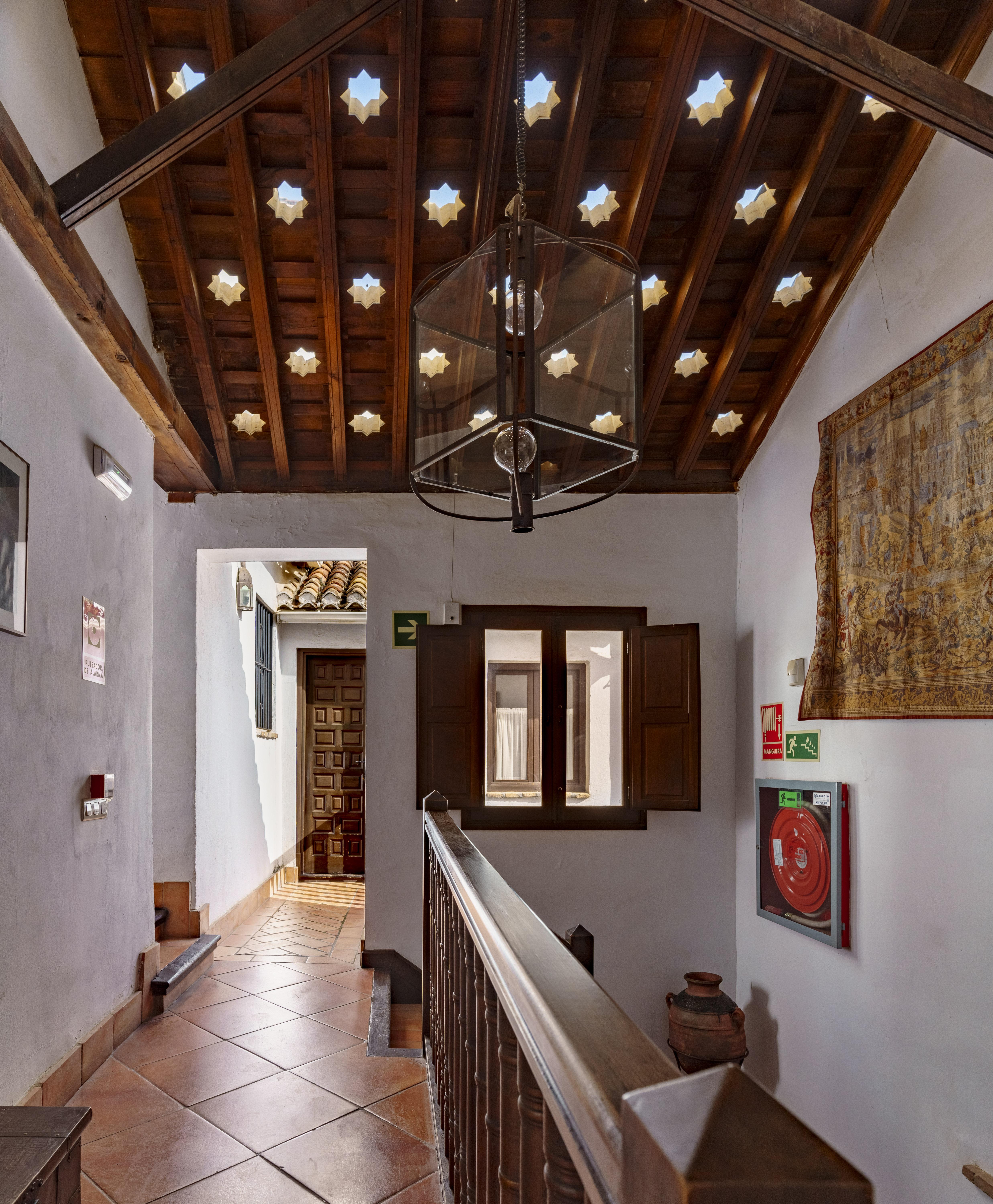 Отель Casa Del Capitel Nazari Гранада Экстерьер фото