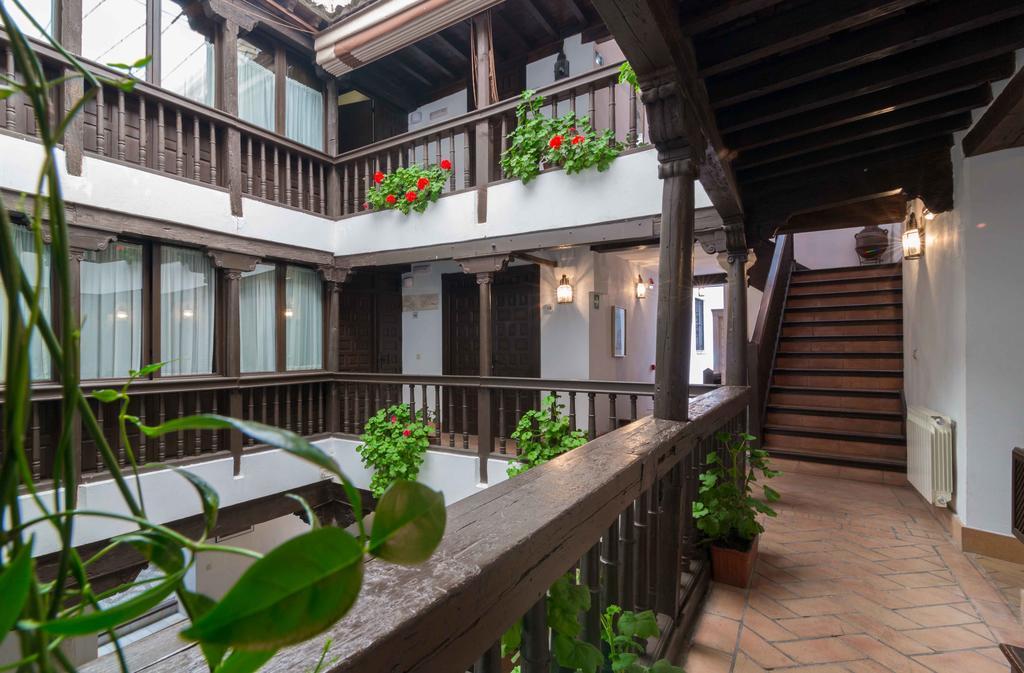 Отель Casa Del Capitel Nazari Гранада Экстерьер фото